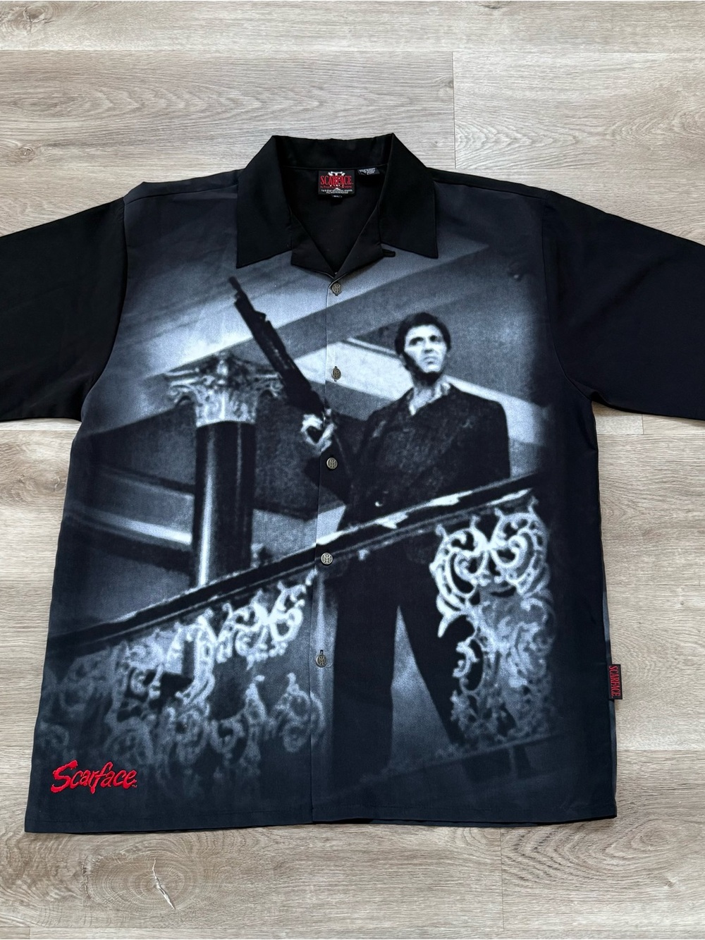 Vintage Scarface Tony Montana Universal Studios Dragonfly Loop Collar Shirt XL